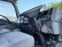 いすゞエルフアルミバン小型（2t・3t）[写真31]