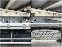 いすゞフォワードアルミウイング中型（4t）[写真17]