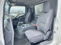 いすゞフォワードアルミウイング中型（4t）[写真29]