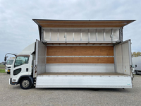 いすゞフォワードアルミウイング中型（4t）[写真06]