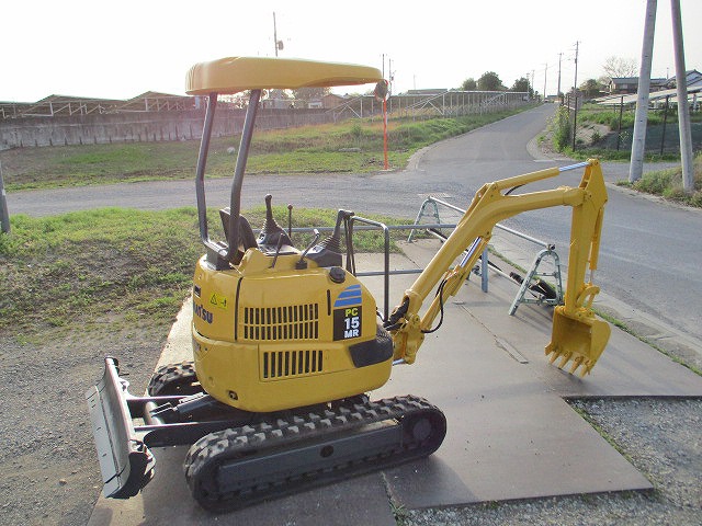 コマツミニユンボ（ミニバックホー）[写真06]