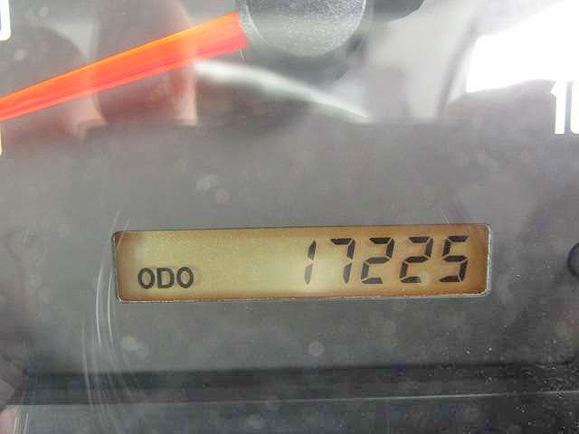 いすゞエルフ高所作業車小型（2t・3t）[写真10]