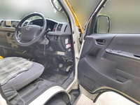 トヨタハイエース園児バス[写真12]