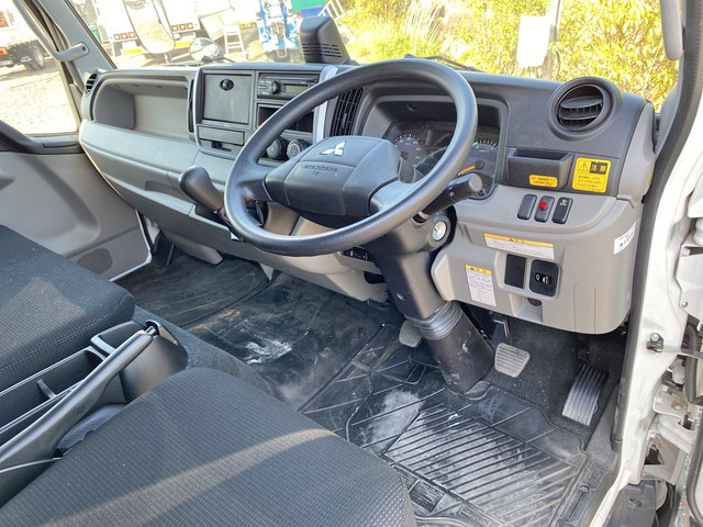 三菱ふそうキャンターセーフティローダー小型（2t・3t）[写真33]