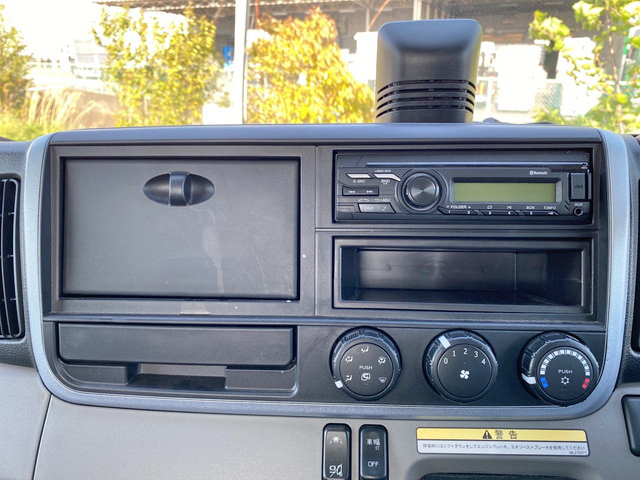 三菱ふそうキャンターセーフティローダー小型（2t・3t）[写真36]