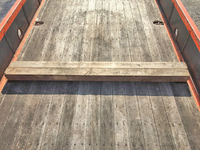 三菱ふそうファイタークレーン3段中型（4t）[写真12]