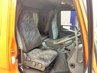 三菱ふそうファイタークレーン3段中型（4t）[写真32]