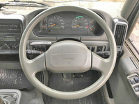 三菱ふそうファイタークレーン3段中型（4t）[写真34]