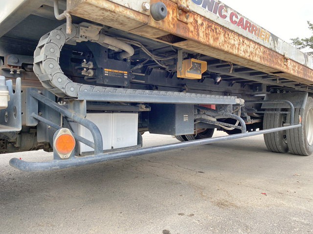 いすゞエルフセーフティローダー小型（2t・3t）[写真18]