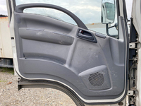 いすゞエルフセーフティローダー小型（2t・3t）[写真29]