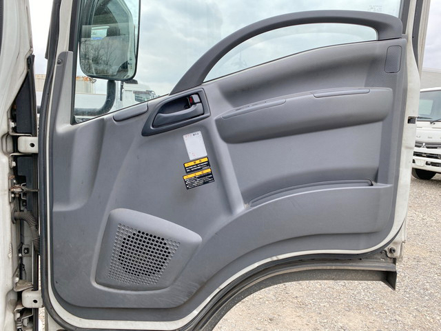 いすゞエルフセーフティローダー小型（2t・3t）[写真30]