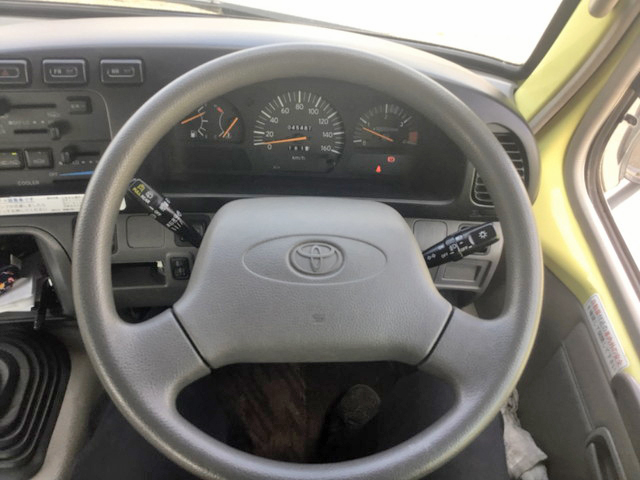 トヨタコースターマイクロバス[写真18]