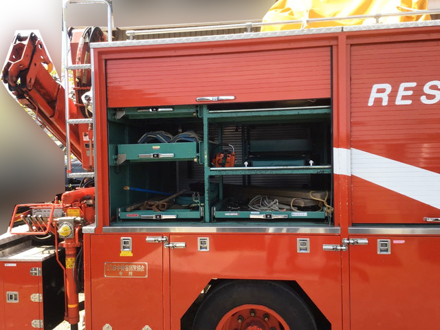 三菱ふそうファイター消防車中型（4t）[写真10]