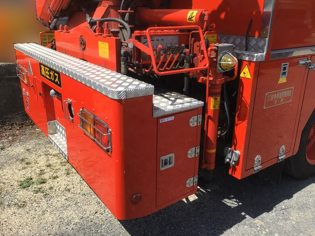 三菱ふそうファイター消防車中型（4t）[写真14]