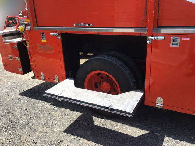 三菱ふそうファイター消防車中型（4t）[写真16]