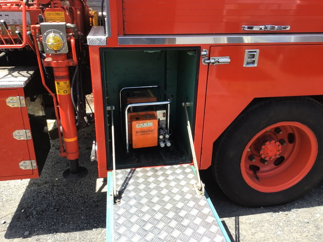 三菱ふそうファイター消防車中型（4t）[写真17]