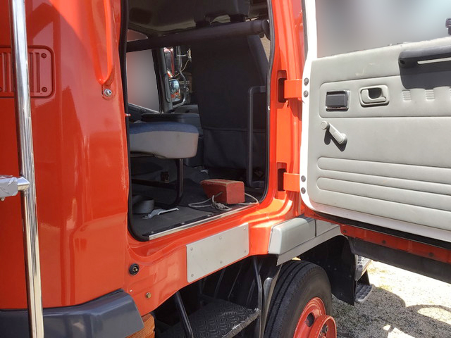 三菱ふそうファイター消防車中型（4t）[写真27]