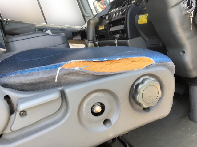 三菱ふそうファイター消防車中型（4t）[写真28]