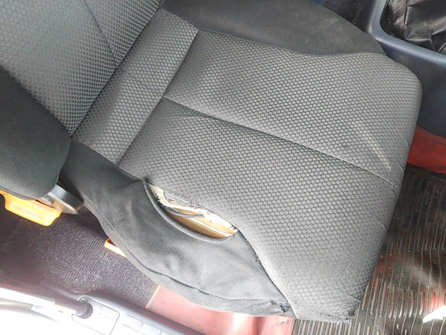 日野プロフィアトレーラーヘッド（トラクターヘッド）大型（10t）[写真15]