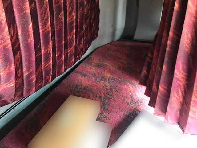 UDトラックスクオンアルミブロック大型（10t）[写真20]