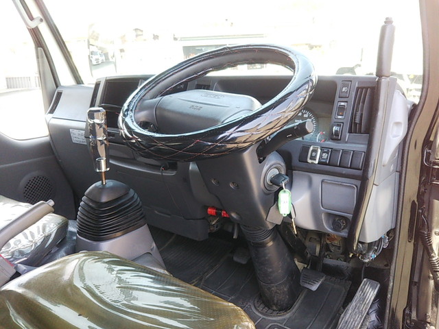 いすゞエルフダンプ小型（2t・3t）[写真34]