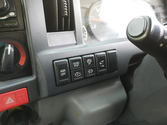 いすゞエルフダンプ小型（2t・3t）[写真36]