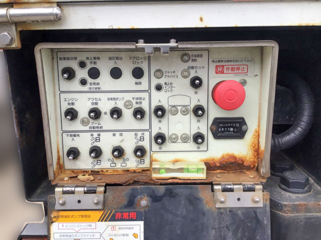 いすゞエルフ高所作業車小型（2t・3t）[写真08]