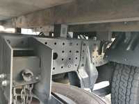 三菱ふそうキャンター平ボディ小型（2t・3t）[写真11]