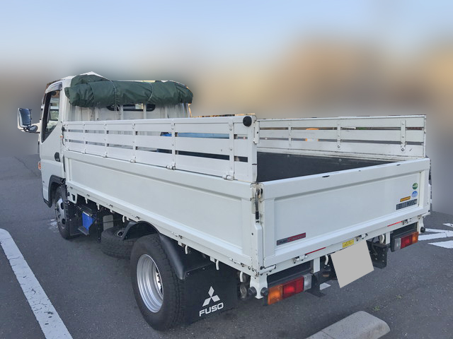 三菱ふそうキャンター平ボディ小型（2t・3t）[写真04]