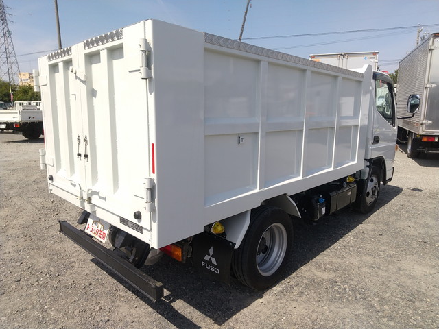 三菱ふそうキャンター深ダンプ（土砂禁ダンプ）小型（2t・3t）[写真02]