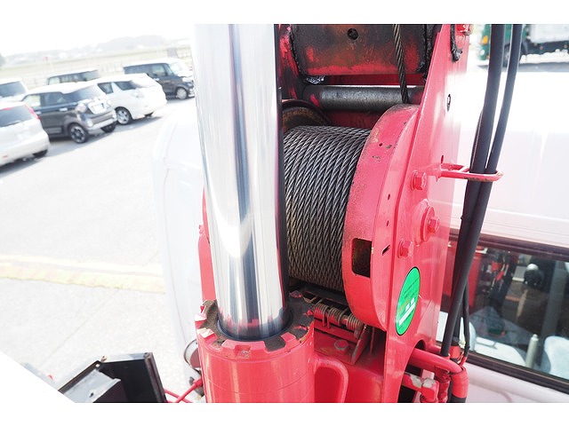 三菱ふそうキャンタークレーン5段小型（2t・3t）[写真10]