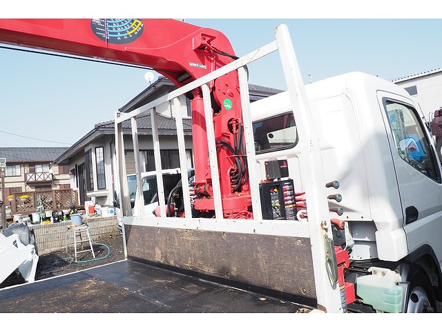 三菱ふそうキャンタークレーン5段小型（2t・3t）[写真19]