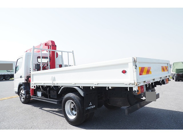 三菱ふそうキャンタークレーン5段小型（2t・3t）[写真04]