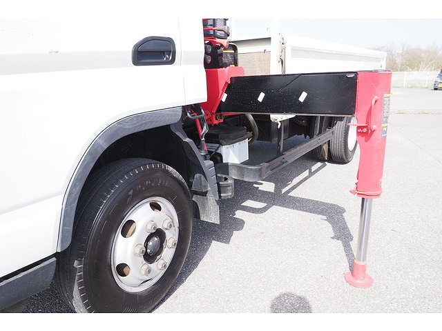 三菱ふそうキャンタークレーン5段小型（2t・3t）[写真07]