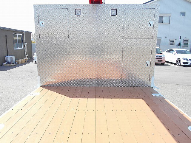 三菱ふそうファイターセルフクレーン4段増トン（6t・8t）[写真20]