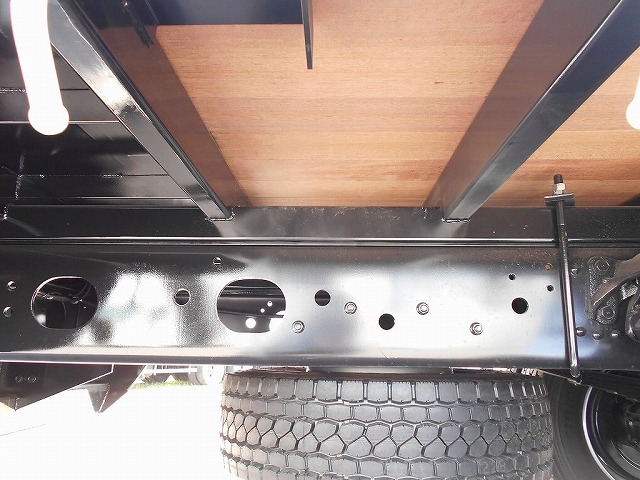 三菱ふそうファイターセルフクレーン4段増トン（6t・8t）[写真22]