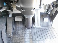 三菱ふそうファイターセルフクレーン4段増トン（6t・8t）[写真36]