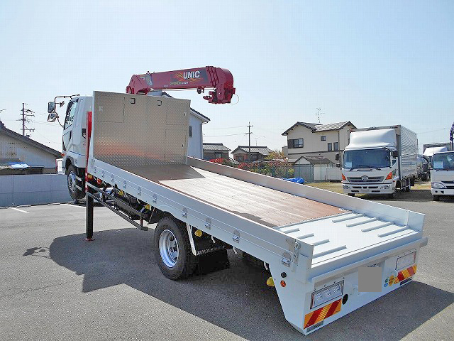 三菱ふそうファイターセルフクレーン4段増トン（6t・8t）[写真04]