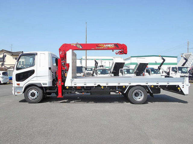 三菱ふそうファイターセルフクレーン4段増トン（6t・8t）[写真09]