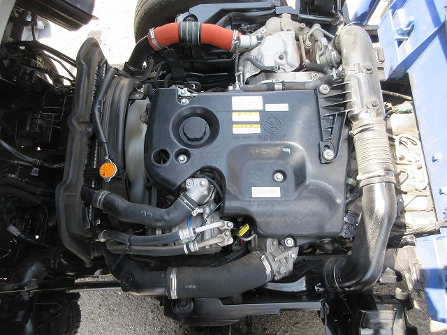 いすゞエルフクレーン3段小型（2t・3t）[写真27]