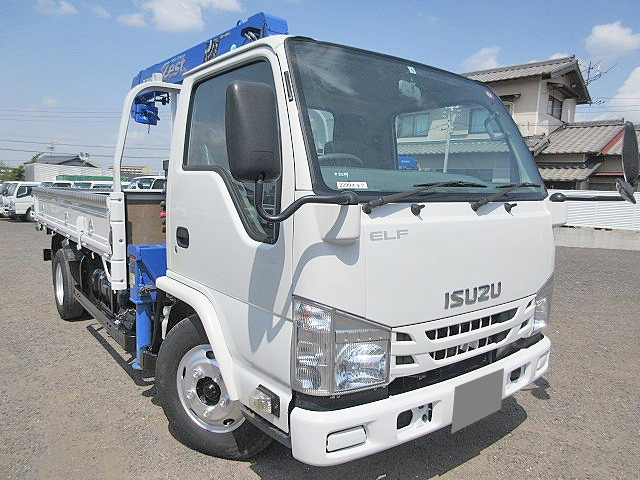 いすゞエルフクレーン3段小型（2t・3t）[写真03]