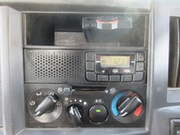 いすゞエルフクレーン3段小型（2t・3t）[写真37]