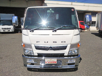 三菱ふそうキャンター平ボディ小型（2t・3t）[写真11]