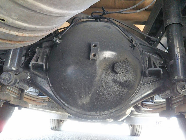 三菱ふそうキャンター平ボディ小型（2t・3t）[写真20]