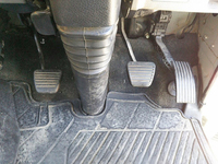 三菱ふそうキャンター平ボディ小型（2t・3t）[写真34]