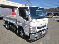 三菱ふそうキャンター平ボディ小型（2t・3t）[写真03]