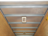 日野デュトロパネルバン小型（2t・3t）[写真13]