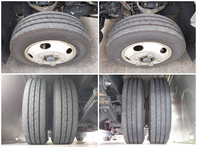 日野デュトロパネルバン小型（2t・3t）[写真23]