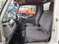 日野デュトロパネルバン小型（2t・3t）[写真32]