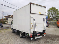 日野デュトロパネルバン小型（2t・3t）[写真04]